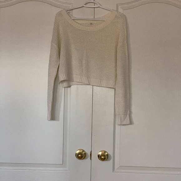 White cropped sweater - Picture 1 of 5